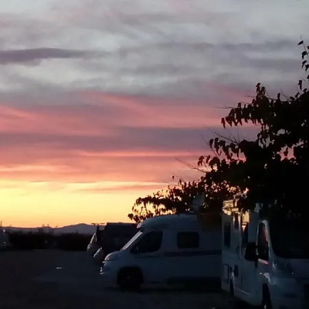 Camping Experiencia En Caravana 2